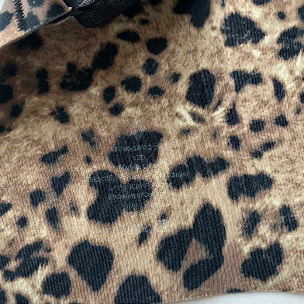 EBY 3D Precision Leopard Print Bra size Small DD - Picture 5 of 6